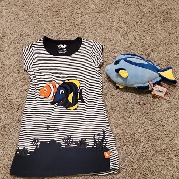 Wild Republic Dress Finding Nemo 🐟 +FREE FISH - Picture 1 of 6